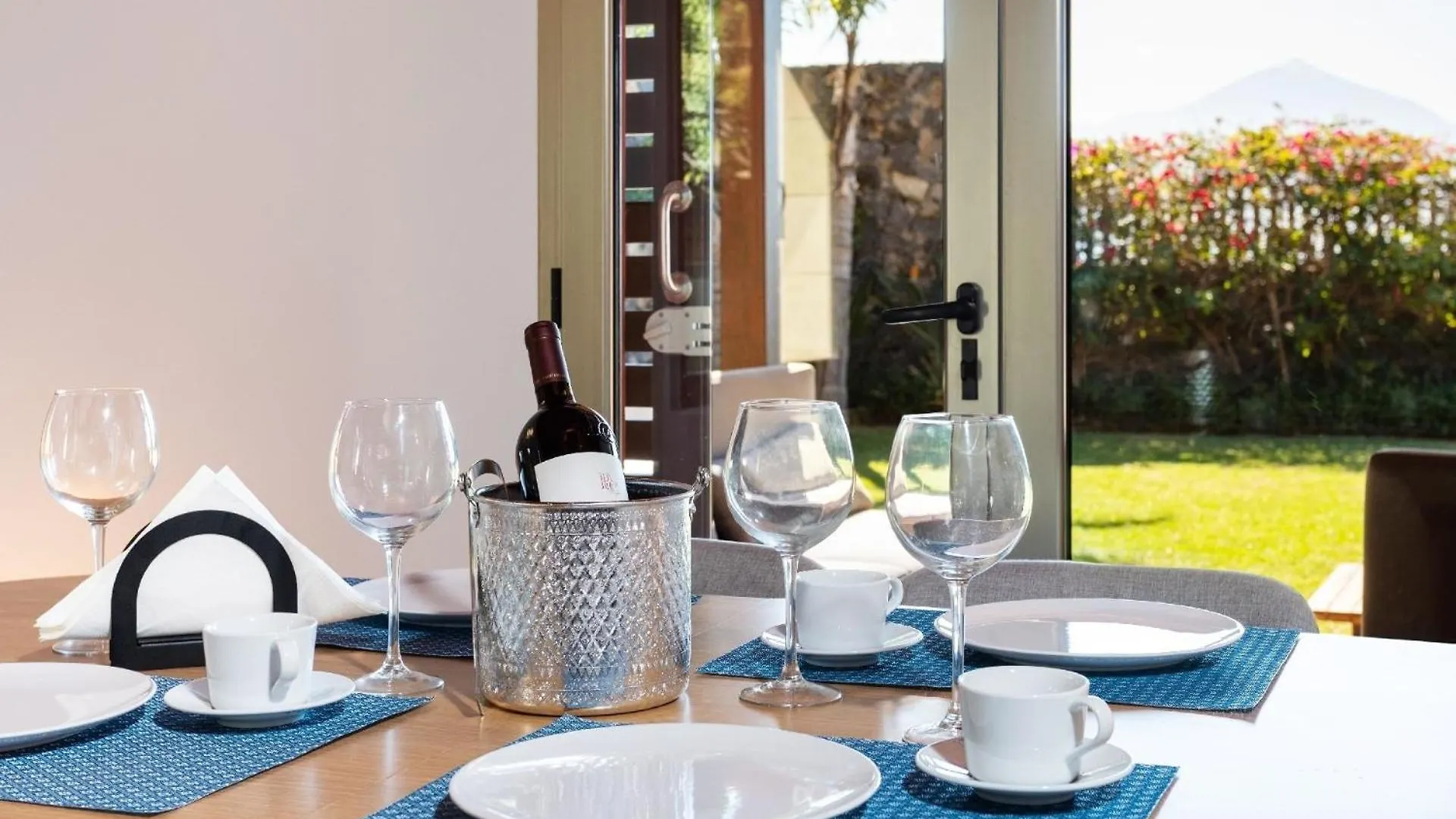 Ferienhaus Fuer 3 Personen Und 1 Kind In Juan Fernandez, Teneriffa Nordkueste Von Teneriffa El Pris بيت للعطل